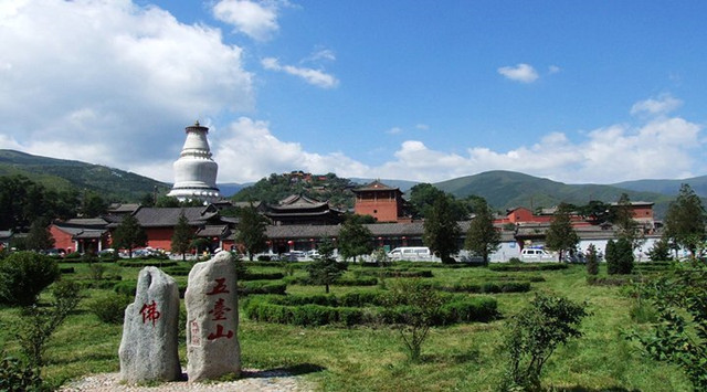 我国佛教四大名山及对应菩萨道场,梵净山是佛教四大菩萨道场