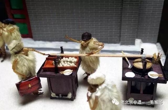 他拜师曹雪芹后人，将虫壳、玉兰变成立体漫画！