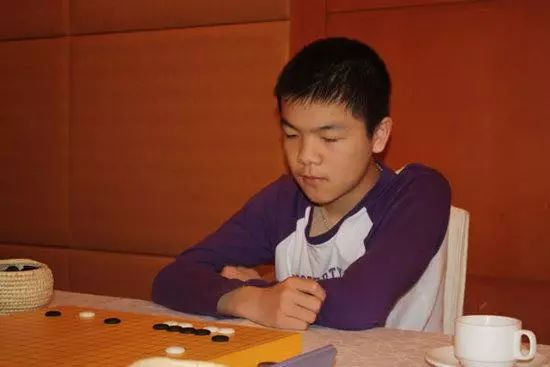 昨日，棋王VS人工智能，又败了