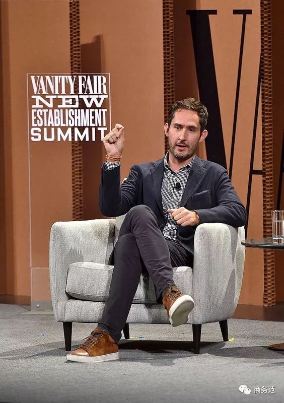 耐克扎克伯格同款跑鞋,扎克伯格nike