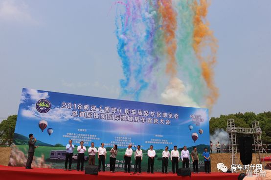 南京房车展趣蜂房车,中国国际房车旅游博览会攻略