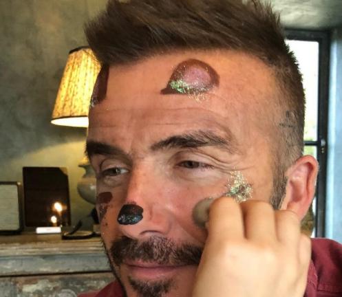 贝克汉姆小七现身,贝克汉姆和小七出席活动