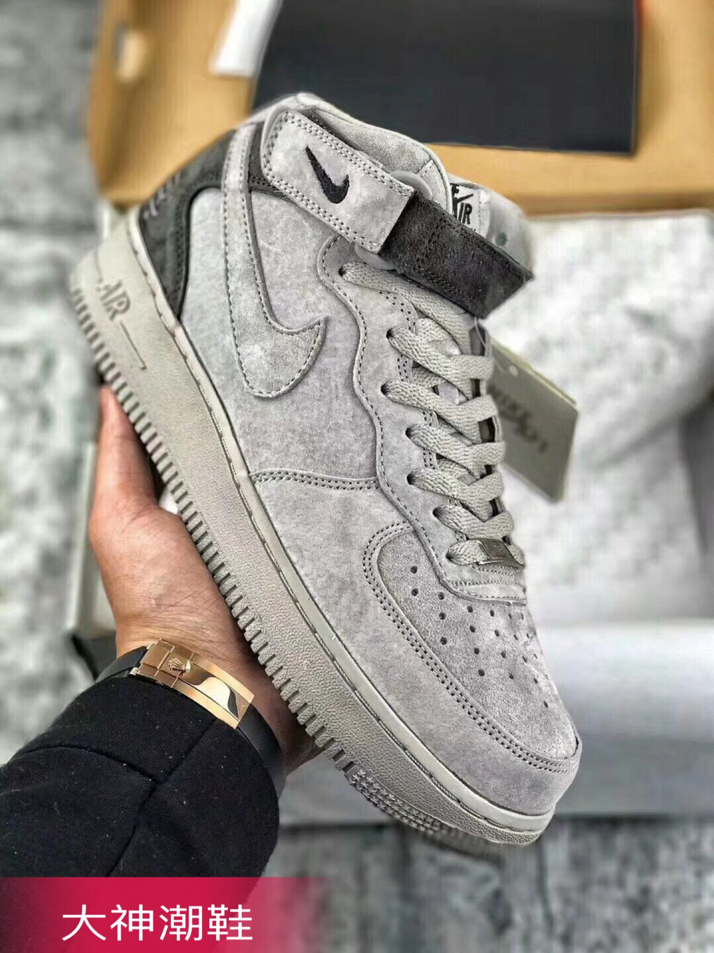 公司级真标鞋穿着跟真品一样吗,高仿鞋公司级和纯原有区别吗