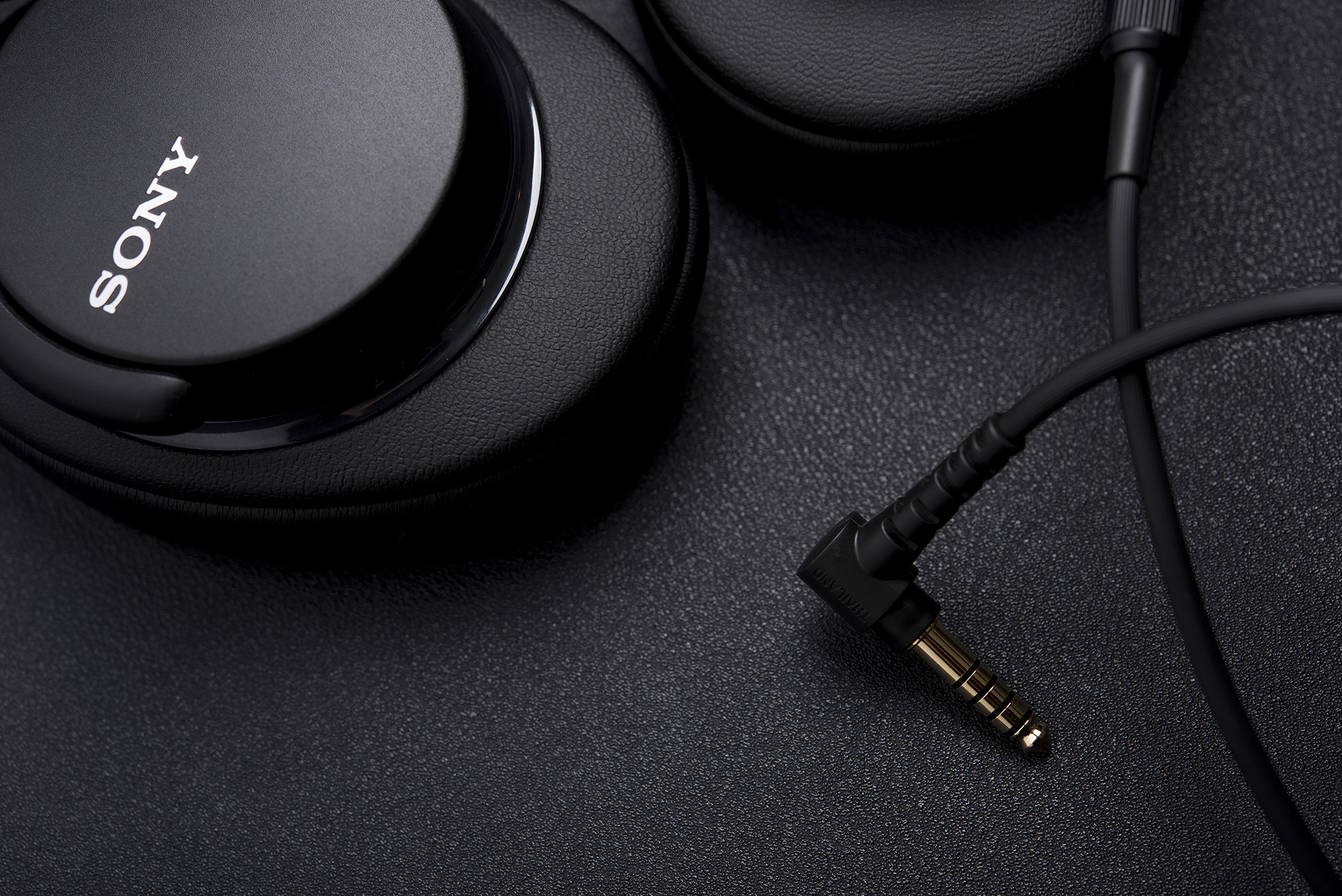 索尼sonymdr-1am2头戴式耳机,索尼MDR-1AM2耳机