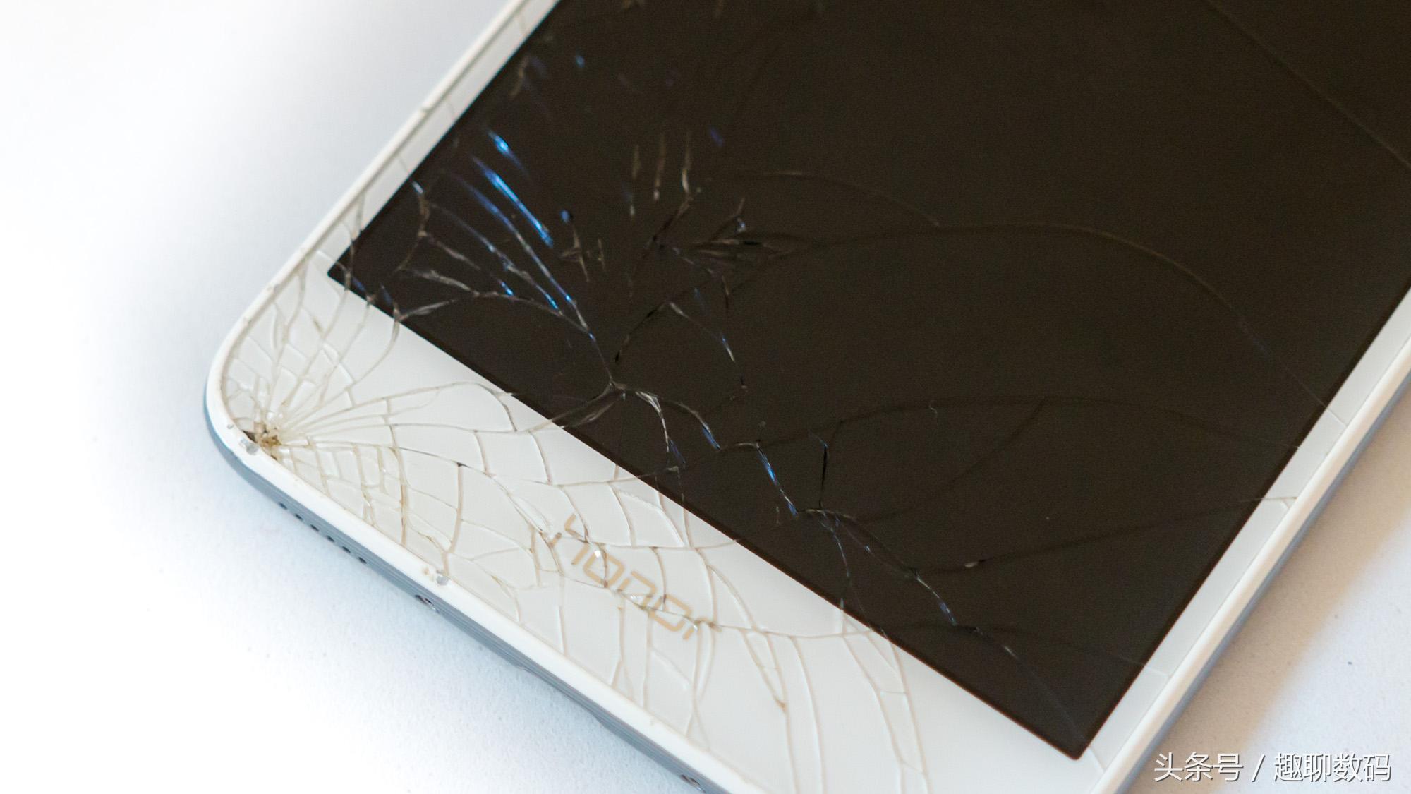 荣耀畅玩5c更换屏幕视频,荣耀畅玩5c屏幕总成更换教程