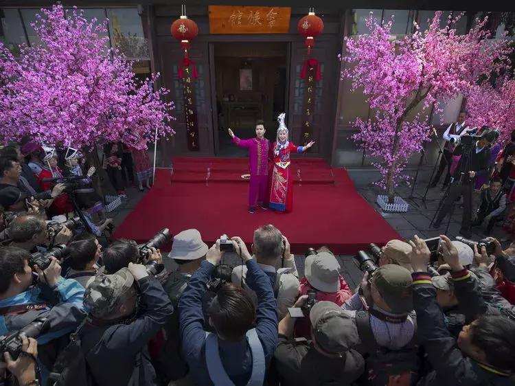 鐣叉棌椋庢儏鎽勫奖,杩愭渤鐣旂殑缇庢櫙