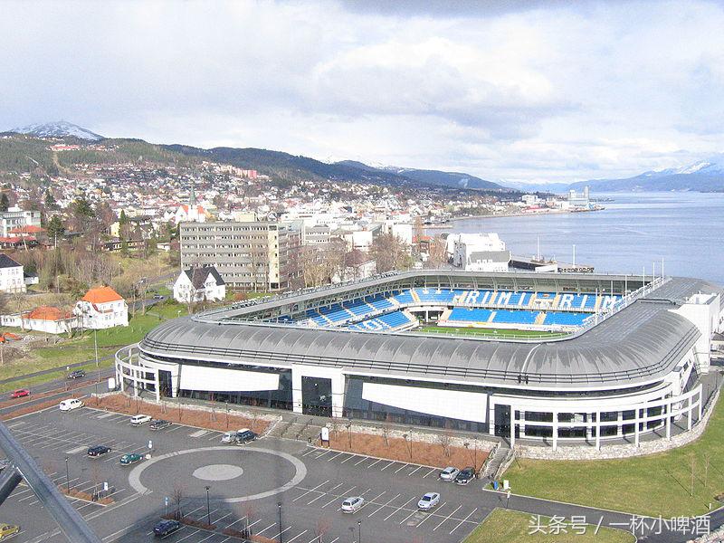 挪威绝美足球场,挪威诺夫顿岛球场