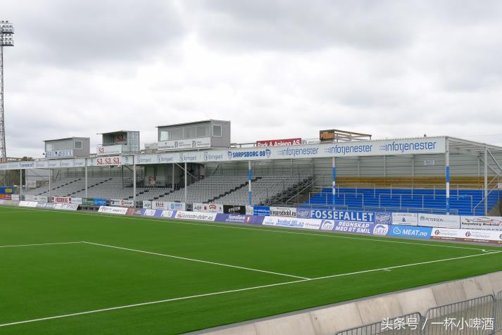 挪威绝美足球场,挪威诺夫顿岛球场