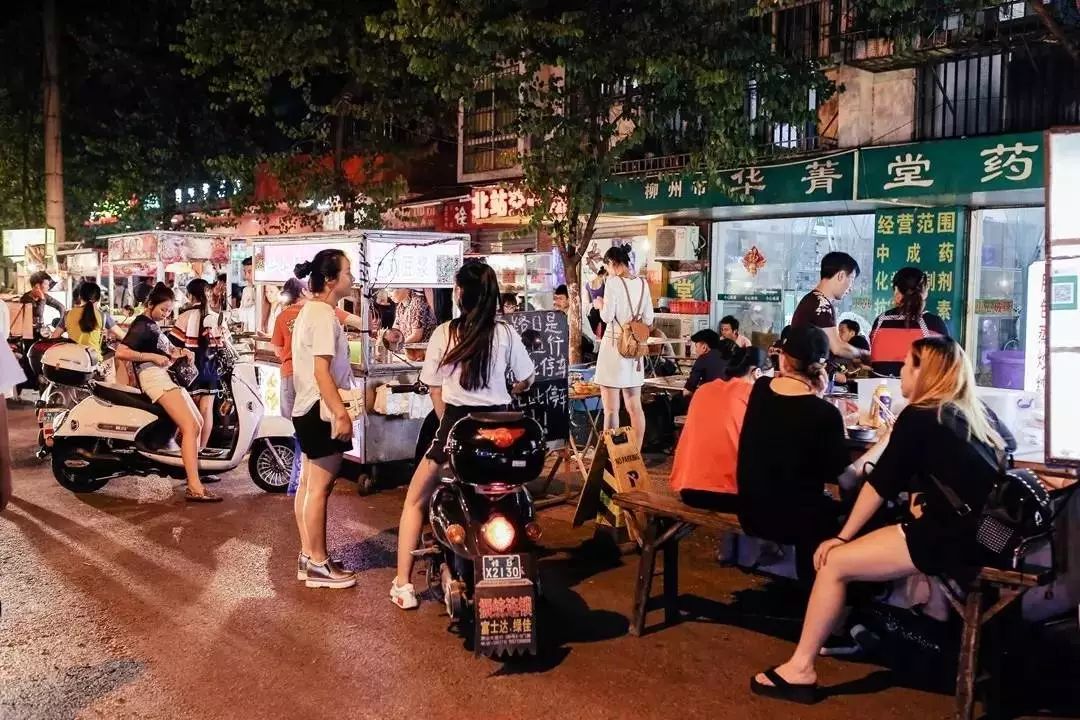 柳州螺蛳粉小城记忆,一碗螺蛳粉来一座城