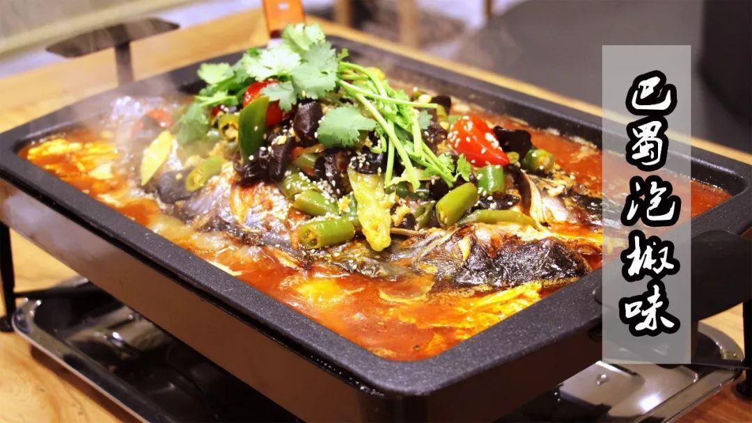 穿梭于苏城的猫大侠，举着鱼票正到处找你！