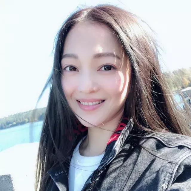 一恍11年，归来仍是少女颜！