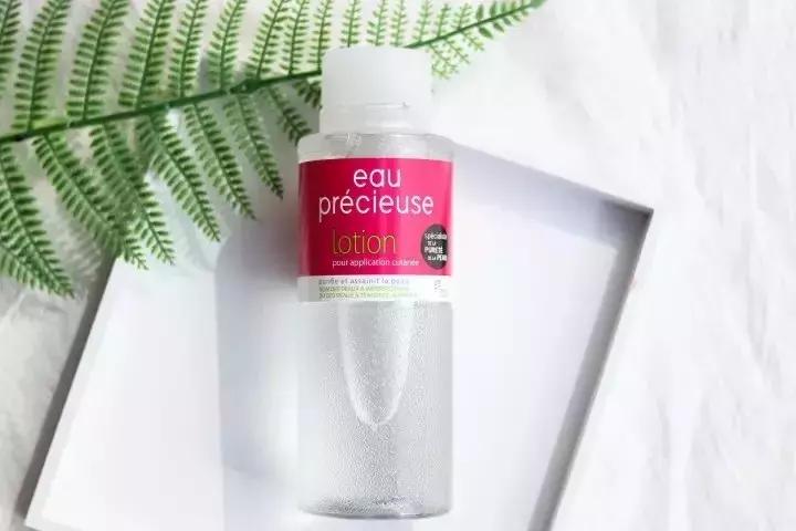 青春期如何祛除痘痘闭口痘印 (如何有效去除闭口和痘痘)