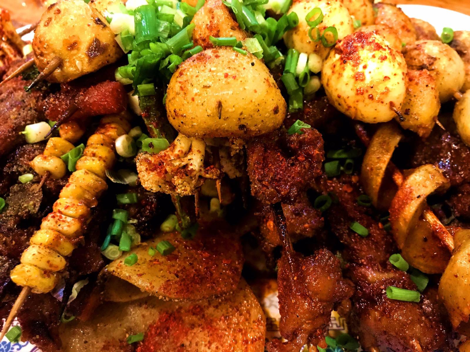 走，带你去建设路见见世面！