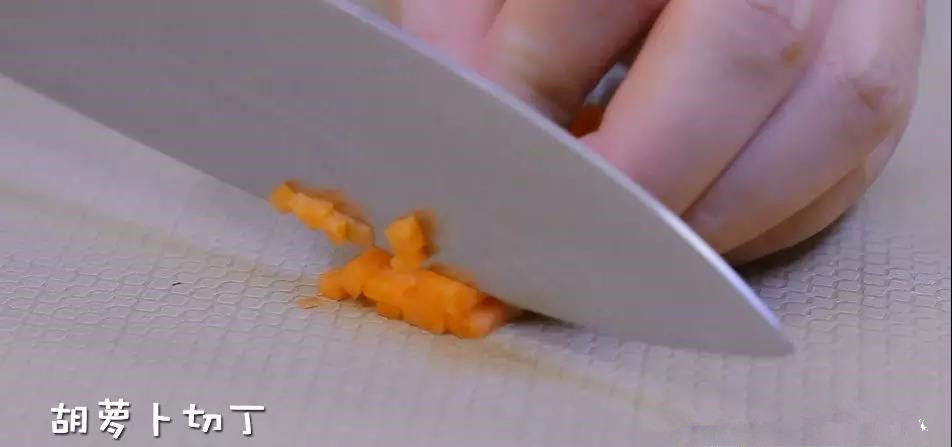 辅食加什么补维生素a,维生素a之王的食物