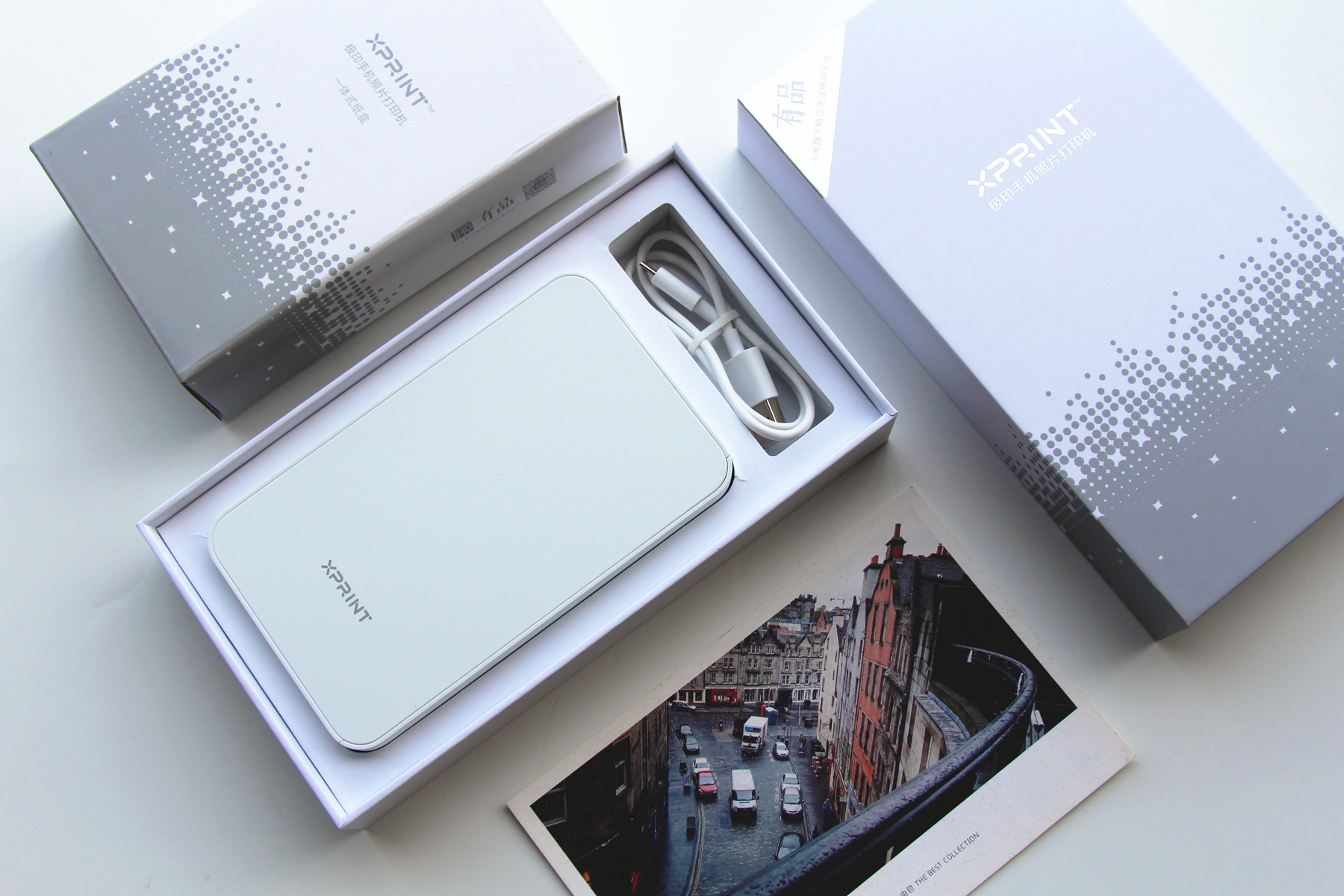 用照片纪念成长难忘时刻，极印手机照片打印机评测