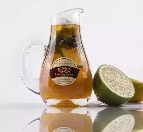 怎样才能把瓷砖的污渍清干净,刚刚铺好的瓷砖怎么去除水渍