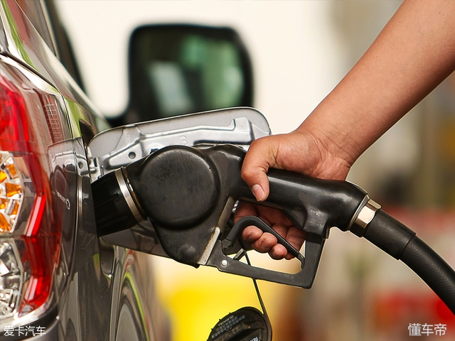 买涡轮增压还是机械增压,买涡轮还是自吸发动机