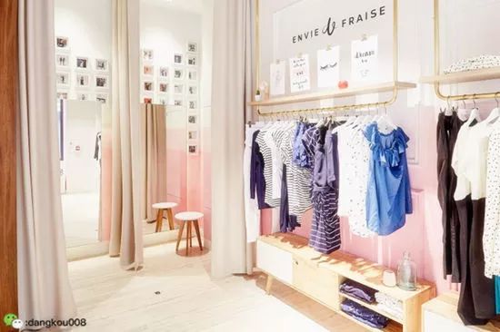 服装店销售陈列技巧有哪些,服装店墙上如何陈列更吸引顾客