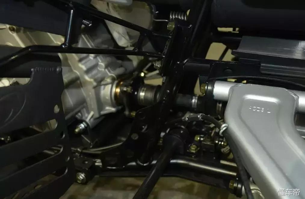 光阳发布动丽150、AnyLike150、2018款K-Rider400，领衔上海摩展