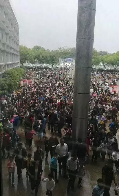 南京学区房价会一直跌吗,南京学区房房价会跌吗