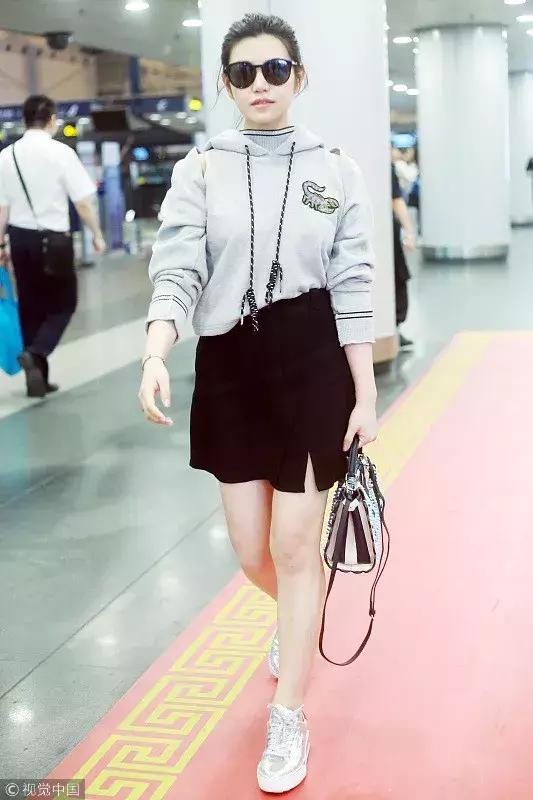 按脸型选墨镜最全指南,教你按自己的脸型来选择时尚眼镜