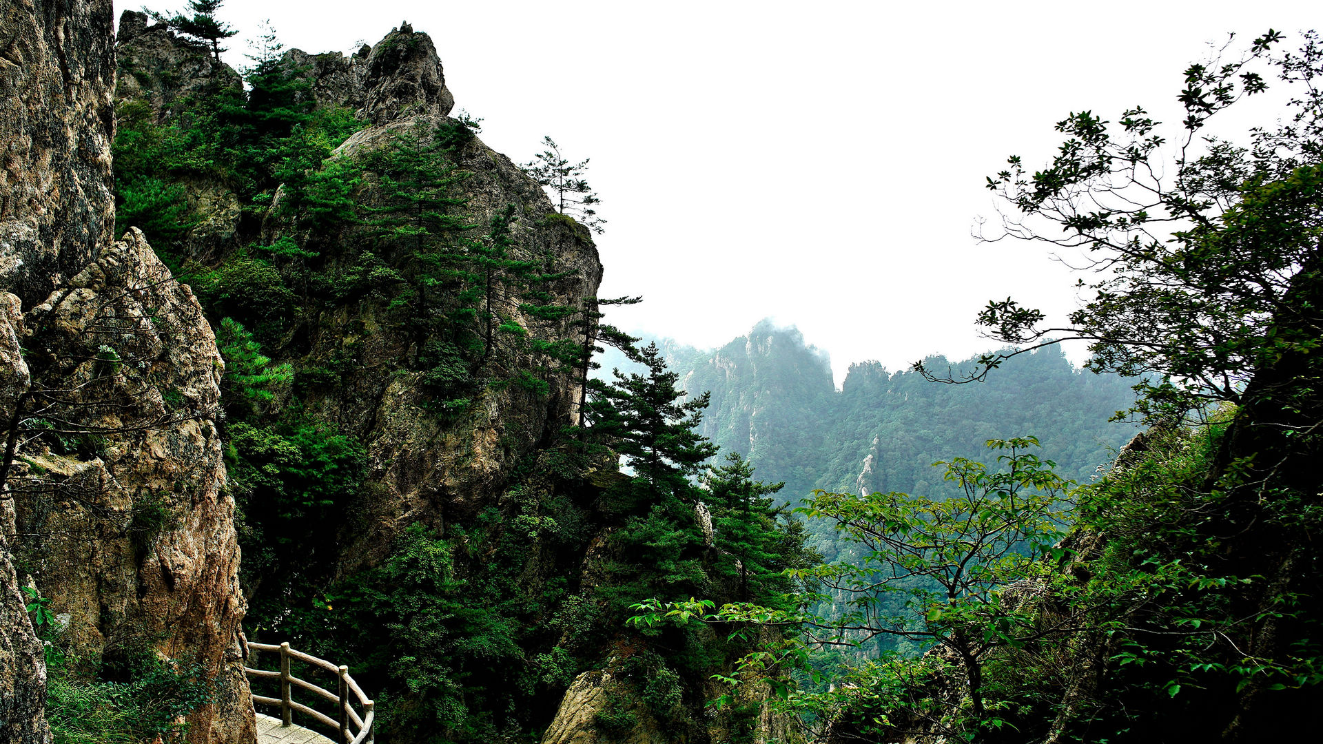 河南省三门峡市卢氏县双龙湾景区,河南最具特色的十大景区