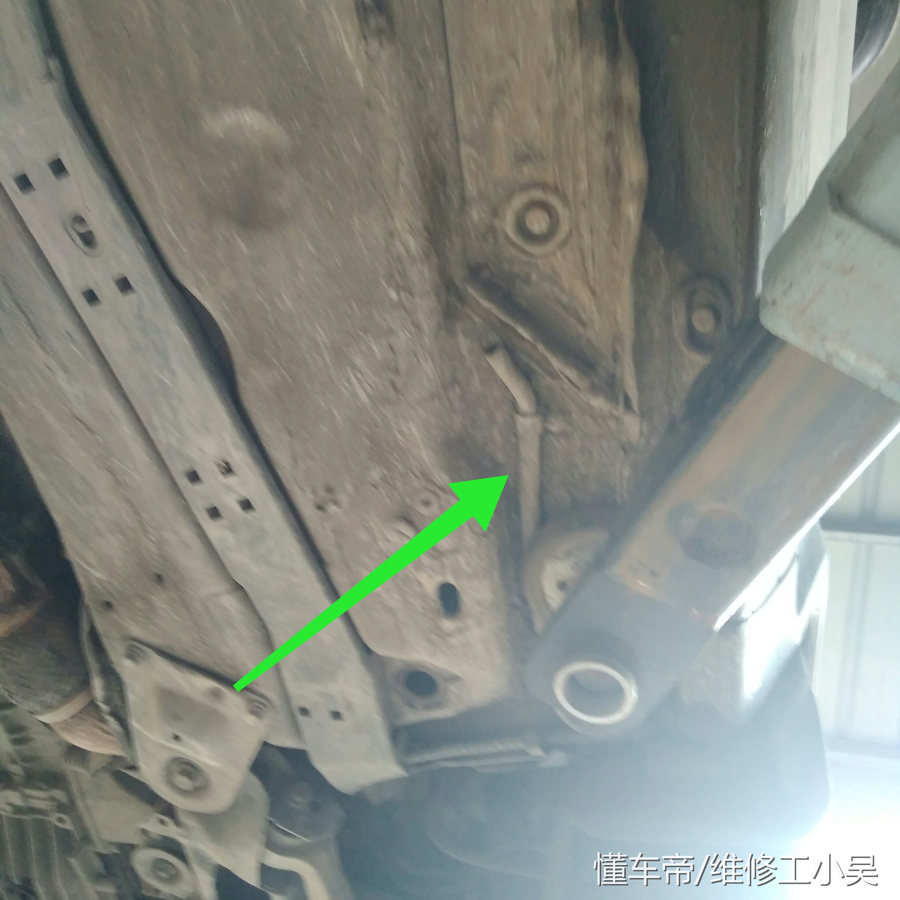 2万公里发动机灯亮是什么原因,二万公里丰田卡罗拉发动机灯亮了