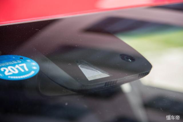 凯迪拉克ats-l跟bba哪个好开,17款凯迪拉克atsl豪华版性能介绍