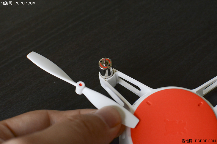 米兔无人小飞机,大疆无人机最新款遥控器实操教学