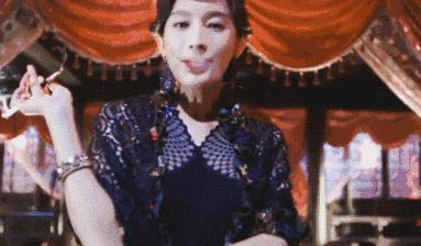 穿旗袍最风情万种,穿旗袍俏皮妩媚又复古灵动