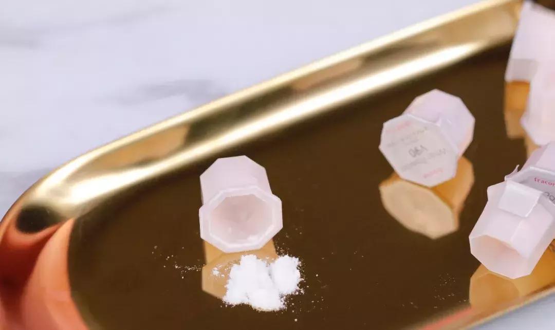 不吹不黑｜这款cosme大赏NO.1的逆龄精华好用吗？