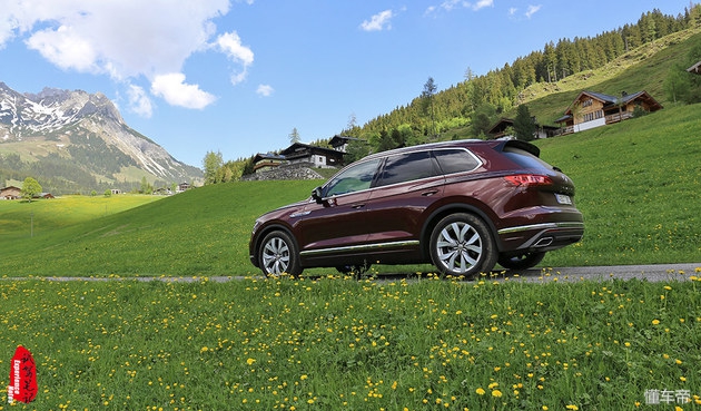 全新途锐评测视频,新款途锐深度试驾