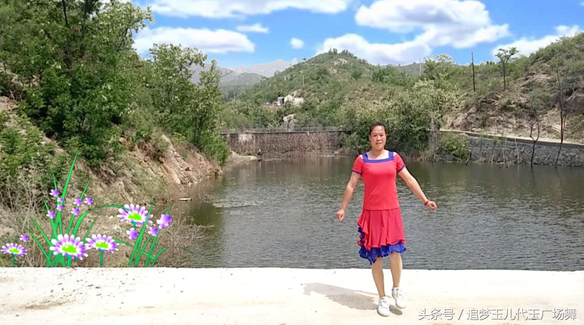 广场舞家乡的姑娘真漂亮简单版,代玉广场舞女儿情