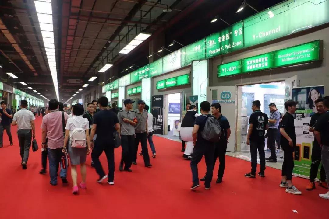 广展娱乐KTV参展商各出奇招多款新品让人目不暇给—阜新声艺视听