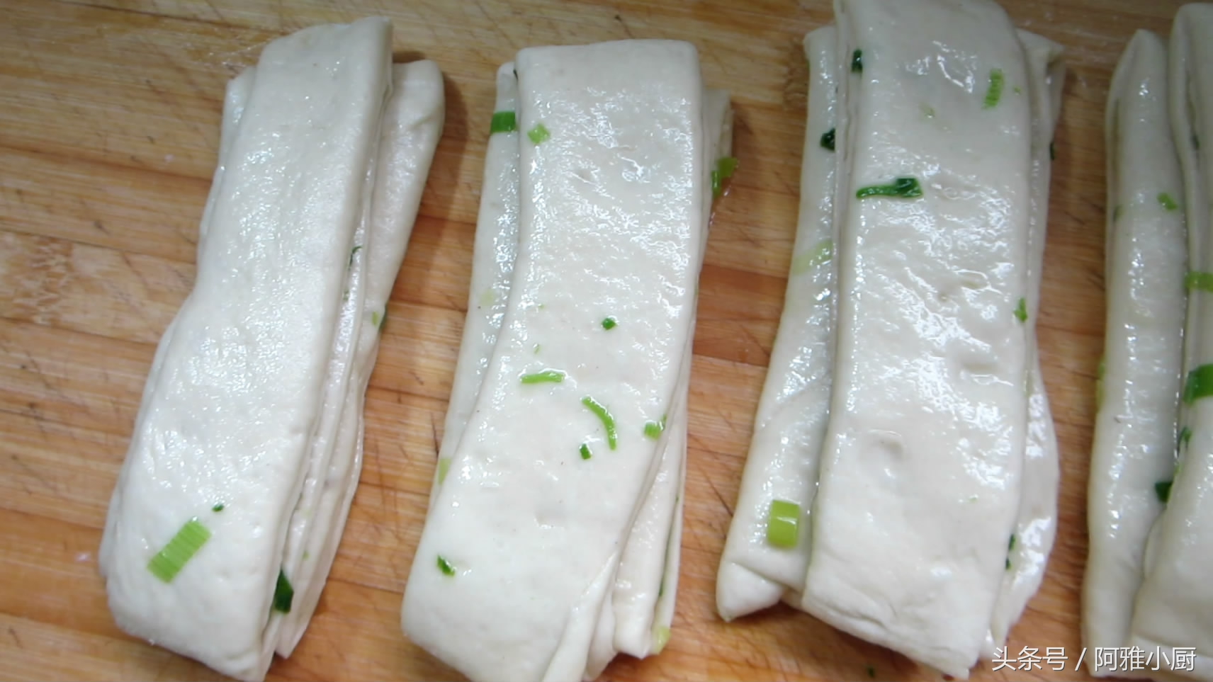 怎么做出好看又好吃的花卷,红薯花卷怎么做简单又好吃