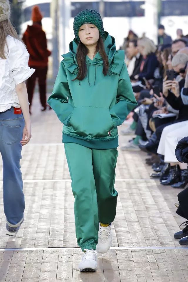 UNICOOL｜机能风逝去后，高级街头还能流行什么？