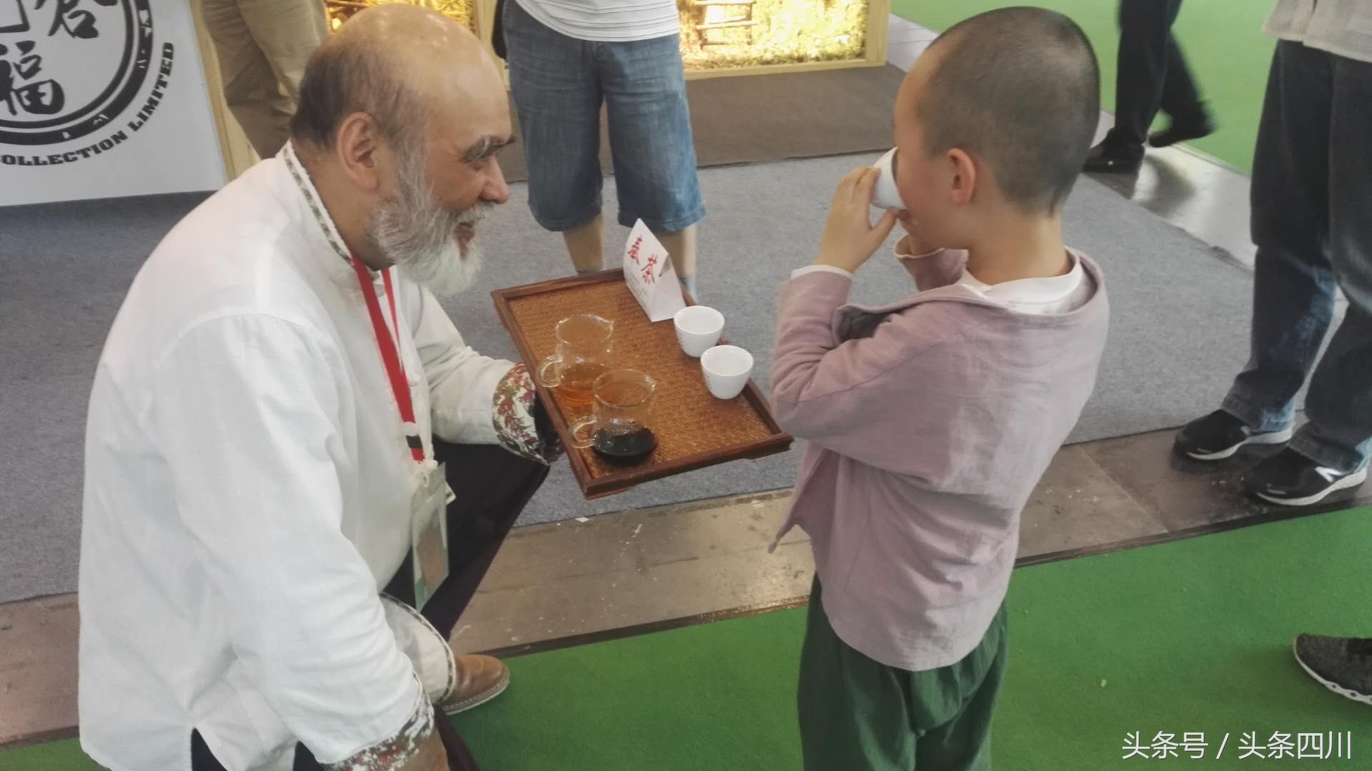 茶和天下熟茶,茶和天下茶桌