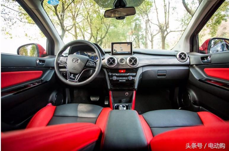 北汽ex360和ex200,北汽ex360对比车型