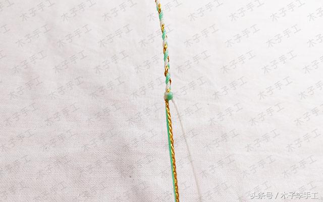 一根绳子编三股辫手链,三分钟学会一款手链