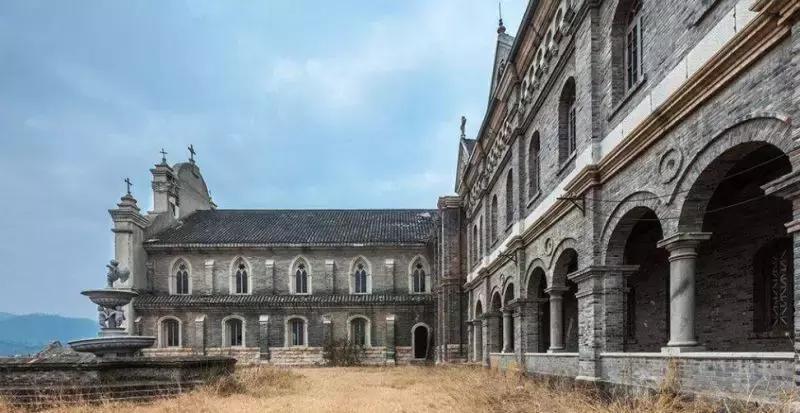 涓嶈缇℃厱鍑哄幓鏃呮父鐨勪汉,涓嶈缇℃厱鍑哄浗鏃呮父