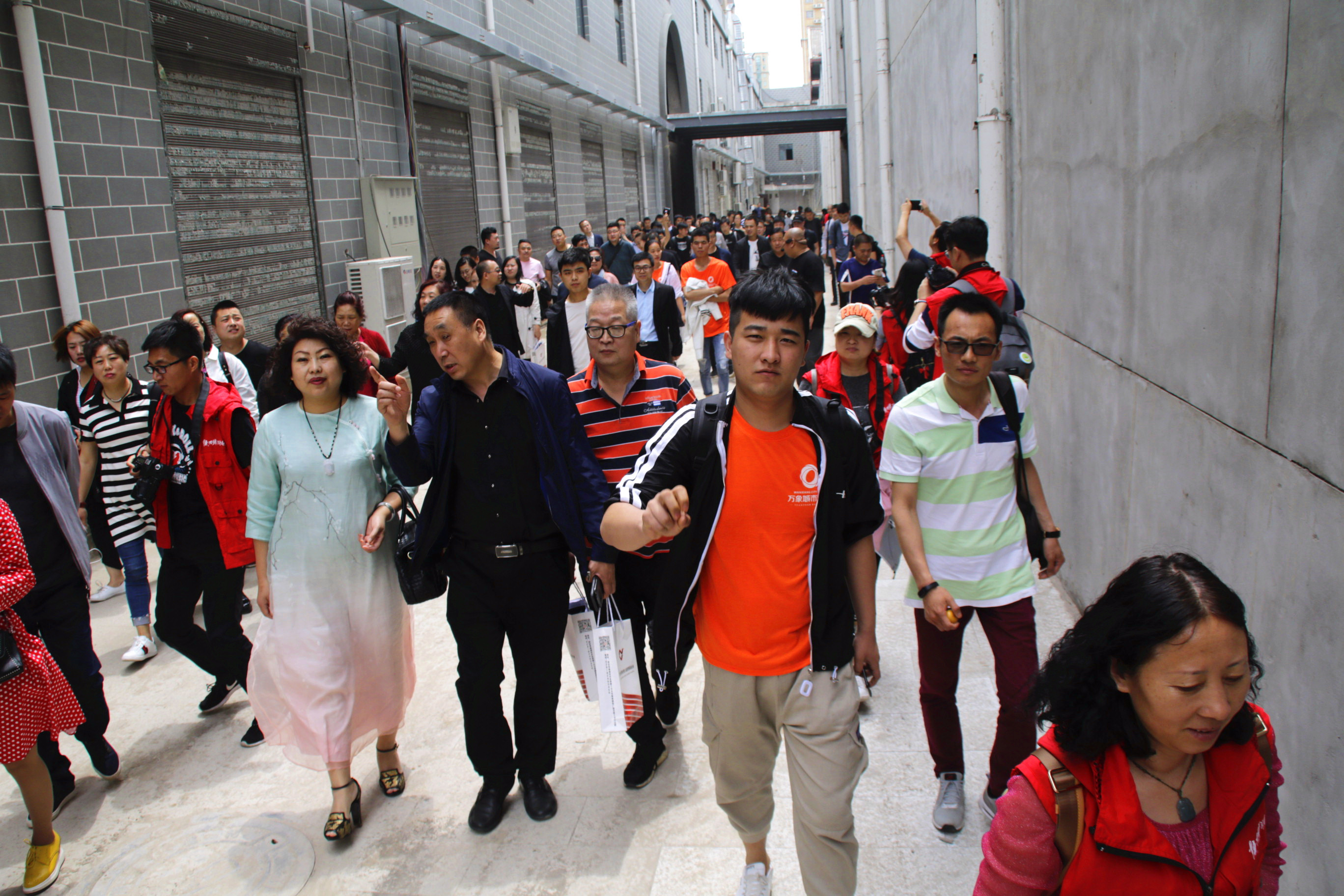 大荔县政府为所有入驻大荔的商户们保驾护航