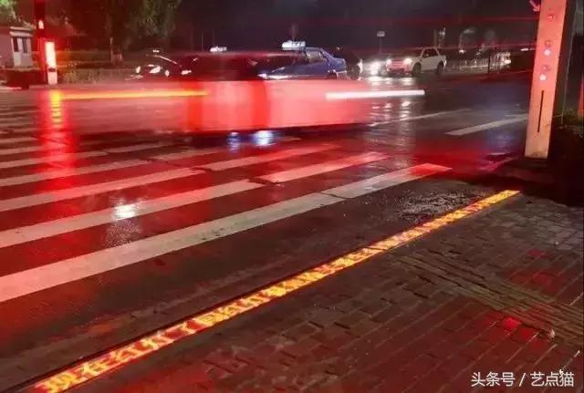 中国式过马路危险吗,中国式过马路原因