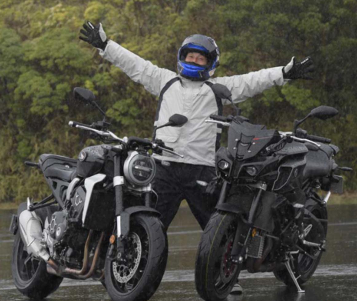 本田cb1000r街头,本田cb1000rvs川崎z900rs