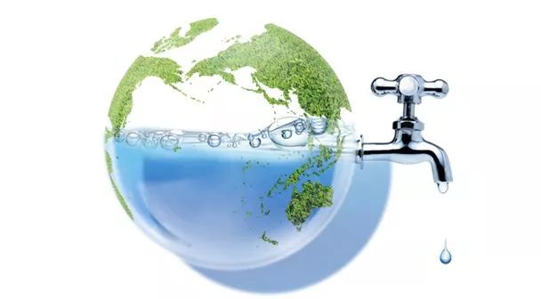 抽油烟机清洗擦玻璃,抽油烟机怎么擦玻璃油污