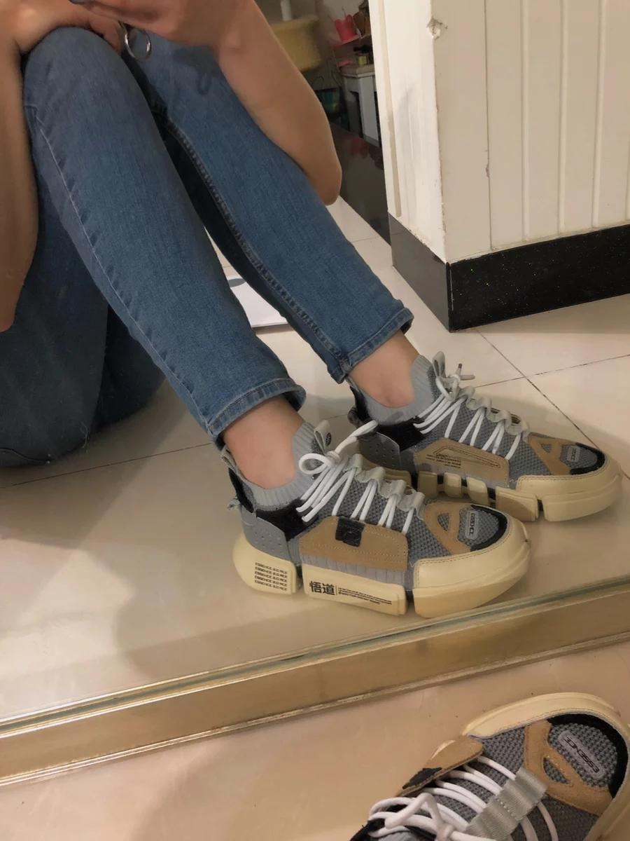 中国李宁四个大字刺绣,中国李宁四个字的李宁