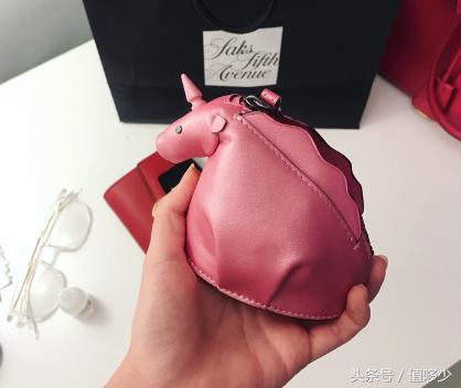 Coach，你努力追求18岁少女的样子真好看！