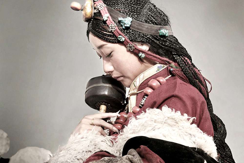 藏西女孩,藏女西原人物解析