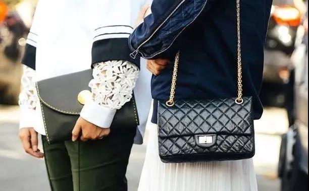 除了房价还有什么东西比较真实,chanel包包均价