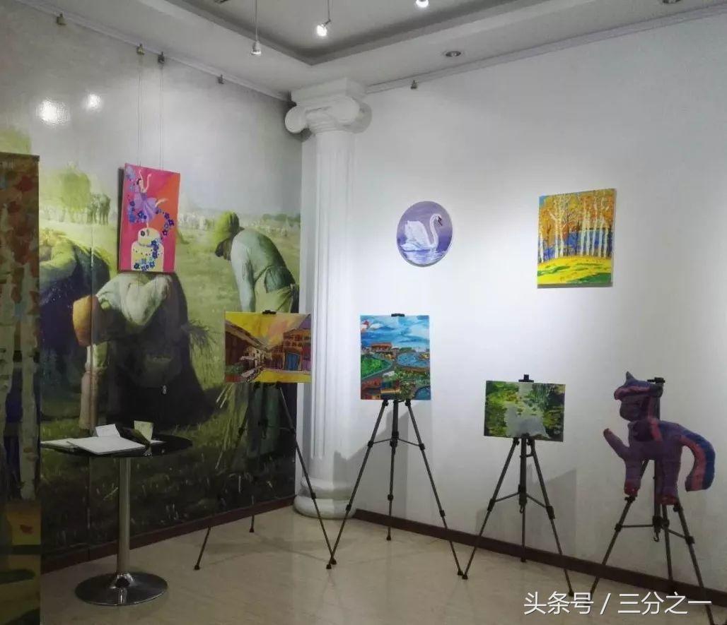 灏忓鍚嶆牎璇惧爞,灏忓鍚嶆牎鏍″洯