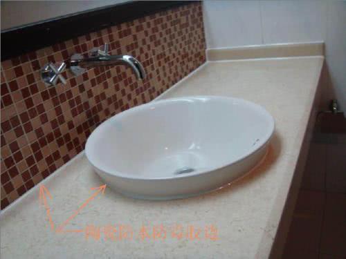 玻璃胶发霉用什么遮盖,玻璃胶用久了发霉用什么去霉斑